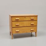 1095 1718 CHEST OF DRAWERS